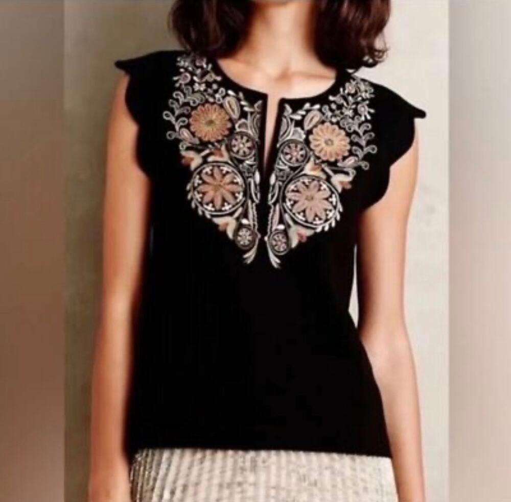 Akemi + Kin Anthropologie Binah Embroidered Scallop Sleeve Top Black Sz S N